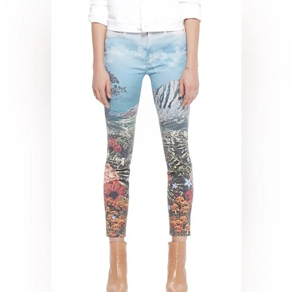 MOTHER High Waisted Looker Ankle Jean A Day In Paradise Like New - Picture 7 of 7